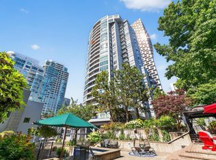 1500 Howe St #1501, Vancouver, BC V6Z 2N1