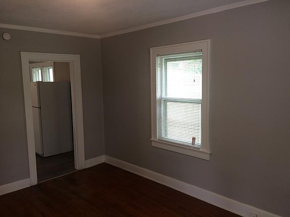 2nd image of 10827 Burton St
