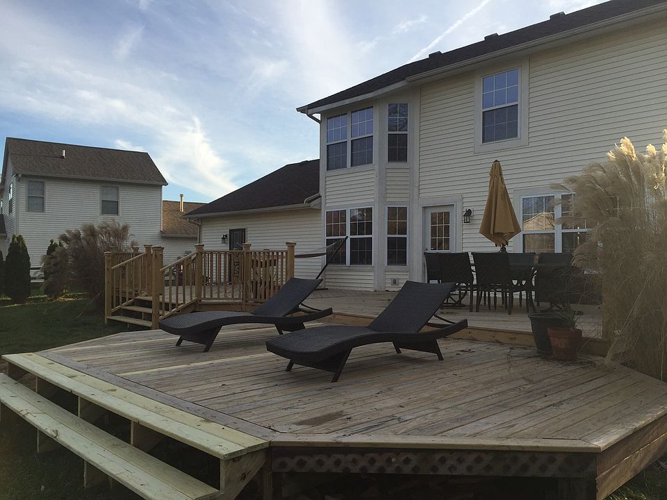 1st image of 8576 Sunningdale Blvd