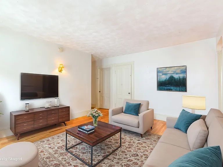 195 Sagamore St #2 — Photo 2