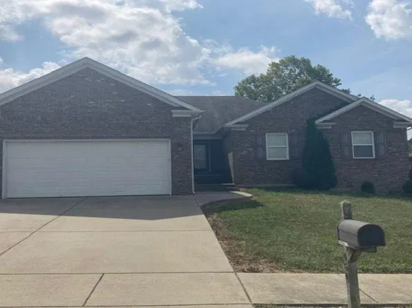 Pine Drive Cir, Henryville, IN 47126