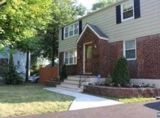 6 Christopher Ct, Lodi, NJ 07644