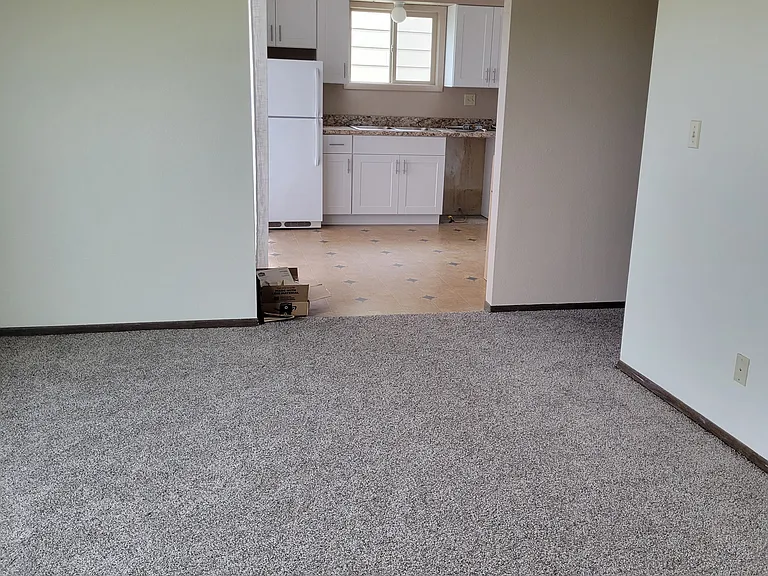 2224 W Foothills Dr #3 — Photo 4
