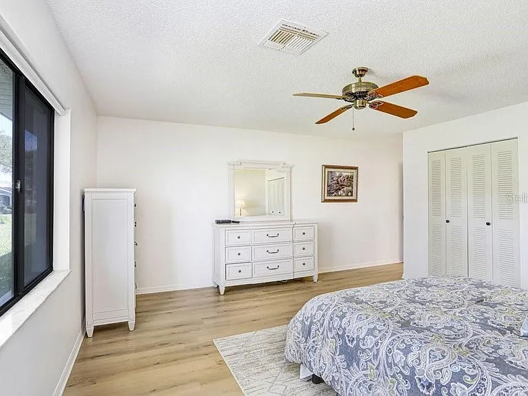 1409 Ingram Dr — Photo 13