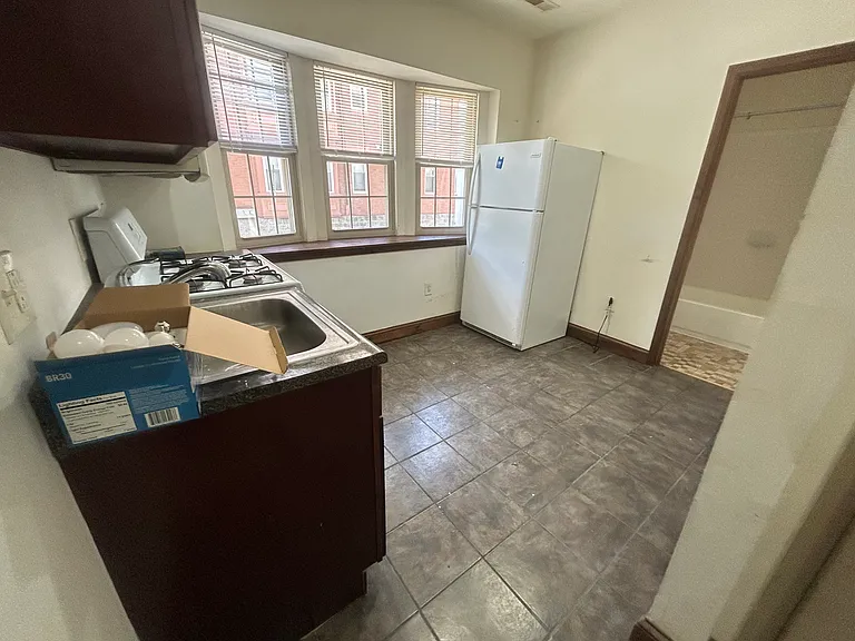 5101-21 Walnut St #C100 — Photo 5