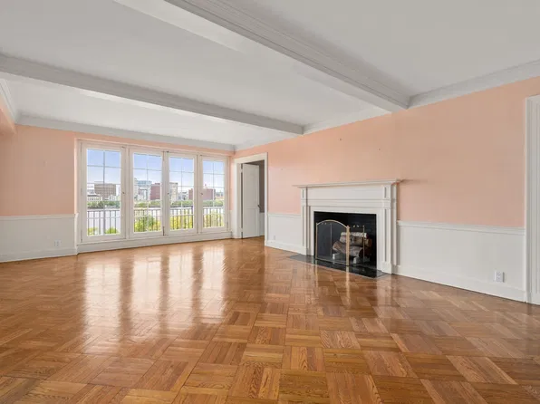 274 Beacon St #8 R, Boston, MA 02116