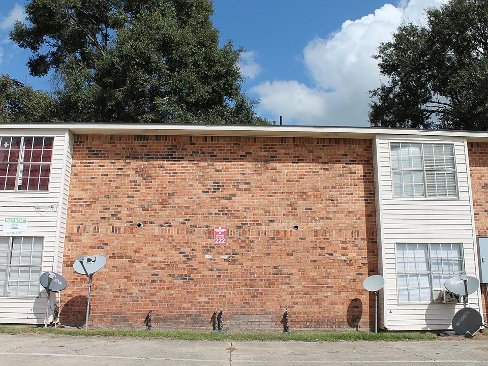 2nd image of 222 Marigny Cir