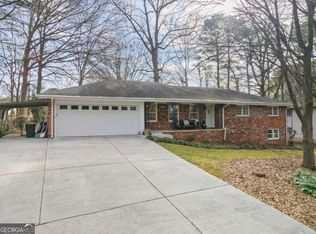 2284 Midvale Cir, Tucker, GA 30084