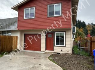 10438 SE Division St #1, Portland, OR 97266