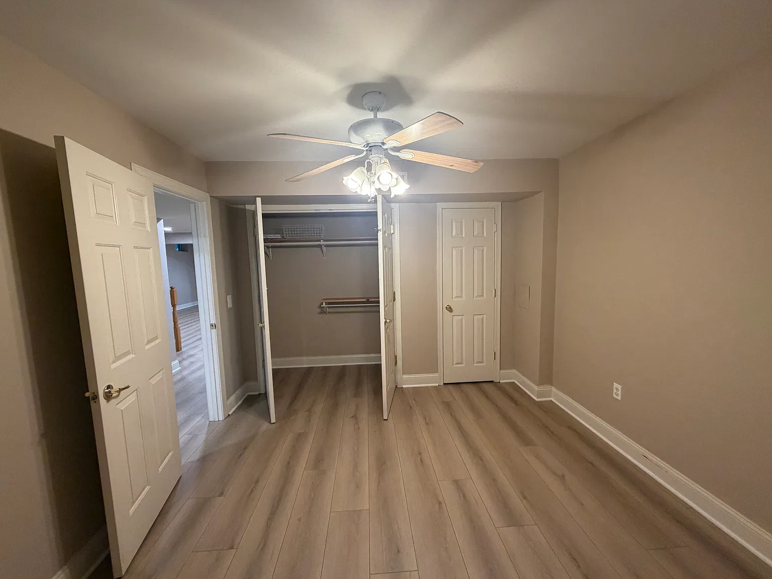 2 bed, $2,300 — Photo 1