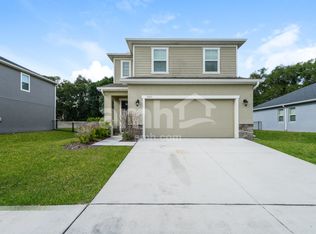 2805 Wilder Meadows Ln, Plant City, FL 33566