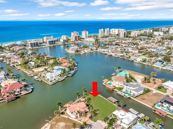 357 Germain AVE, NAPLES, FL 34108