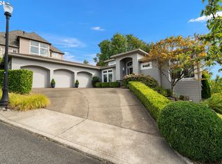 2342 NW Pinnacle Dr, Portland, OR 97229