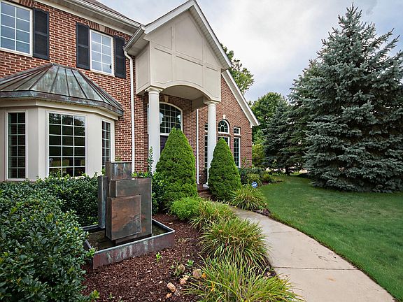 2nd image of 3165 Wyndwicke Dr