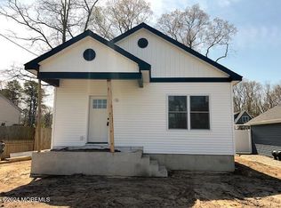 126 E Arverne Ave, Ocean Gate, NJ 08740