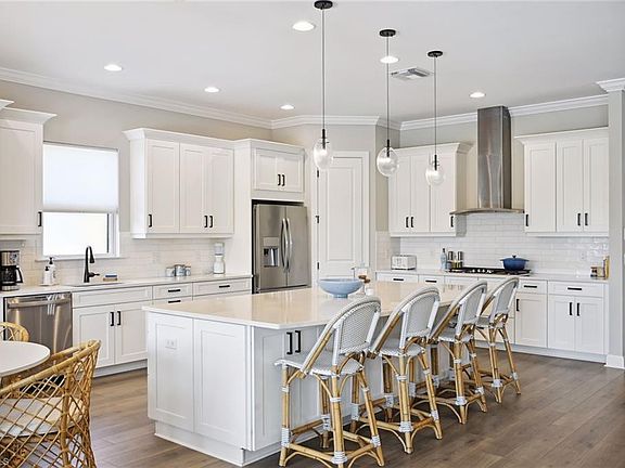 4th image of 11150 Canal Grande DR