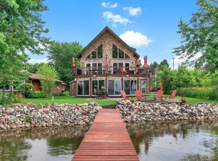5050 210th St N #2, Forest Lake, MN 55025