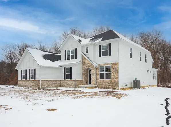 562 Weatherby Dr, Sunbury, OH 43074