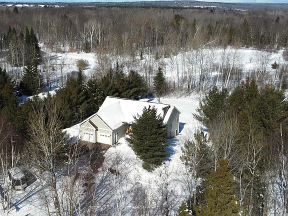 5th image of 46750 Paradise Rd