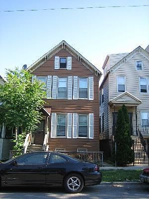 1st image of 2426 W Moffat St