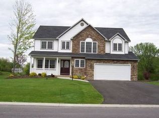 6400 Finish Line Trl, Brewerton, NY 13029