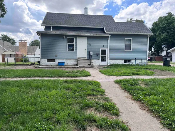 960 25th Ave, Columbus, NE 68601