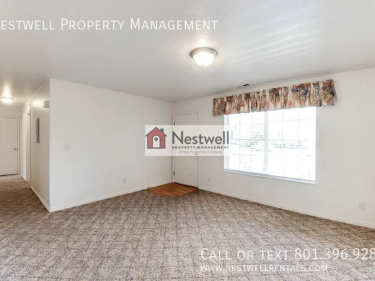 296 Pommel Dr — Photo 5