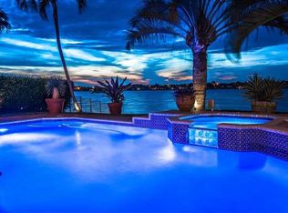 18841 NW 23rd Pl, Pembroke Pines, FL 33029