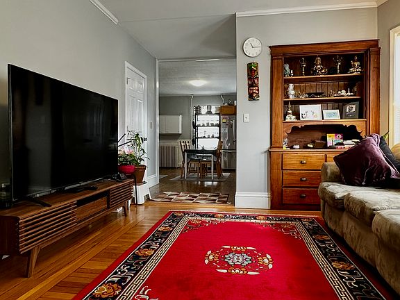 2nd image of 40 Spring St #1