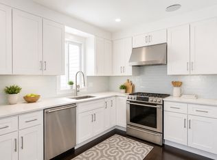 301 Savin Hill Ave #1, Dorchester, MA 02125