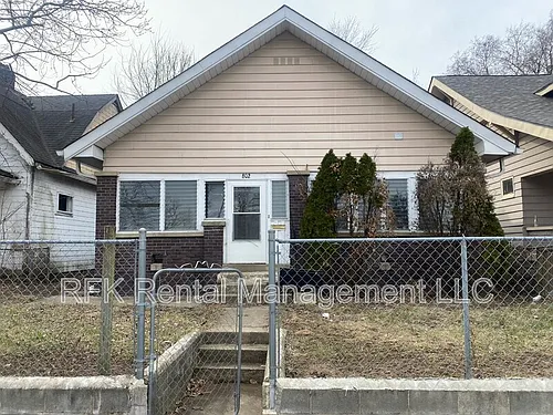 802 N Gray St Photo 1