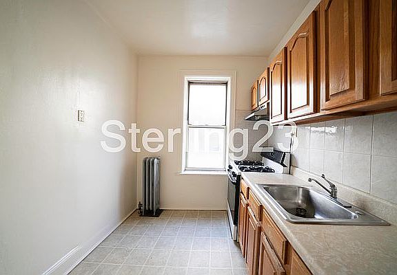 2nd image of 24-48 27th St #3F