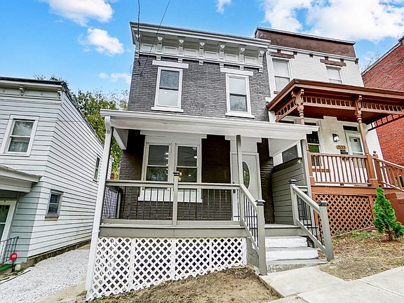 2nd image of 1531 Grove St