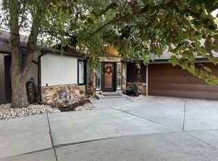 2177 E Somerset Dr, Cottonwood Heights, UT 84121