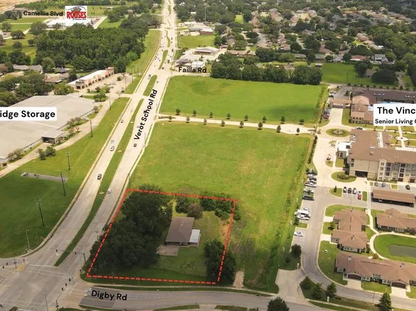2221 Verot School Rd, Lafayette, LA 70508