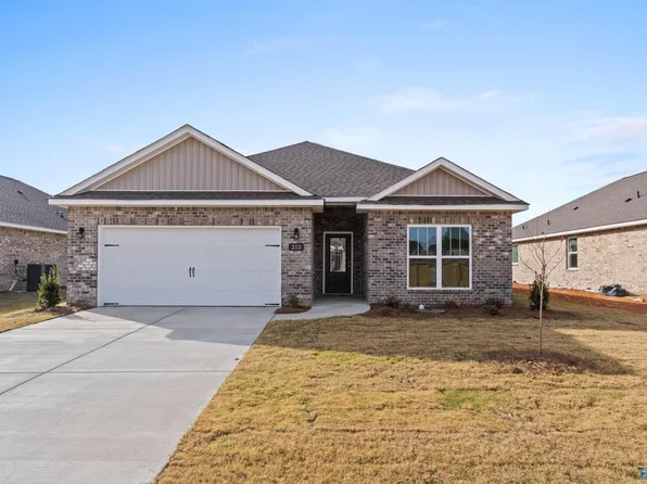 212 Pine Is, Toney, AL 35773