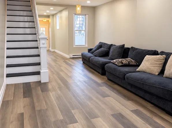 826 N Lumber St, Allentown, PA 18102