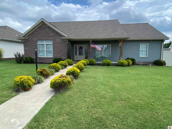 140 Pinewood Trl, West Paducah, KY 42086