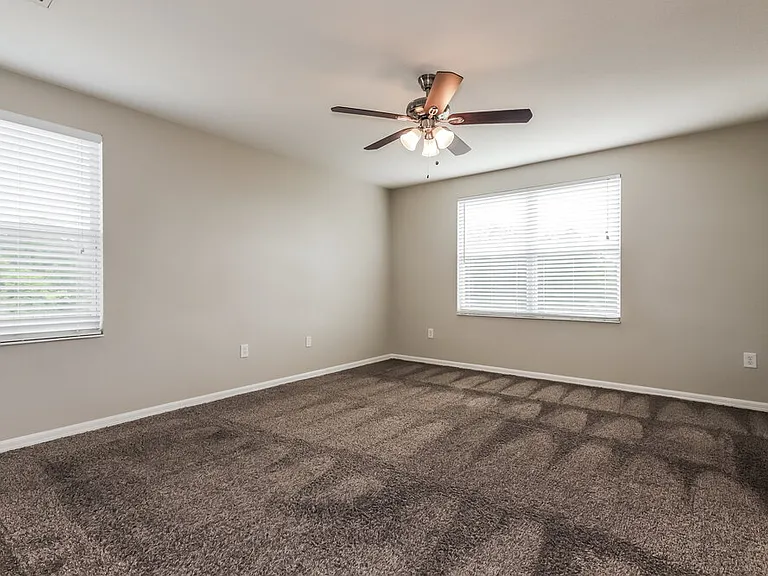 1119 Windton Oak Dr — Photo 14
