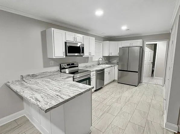 507 Valley Rd, Fulton, MS 38843