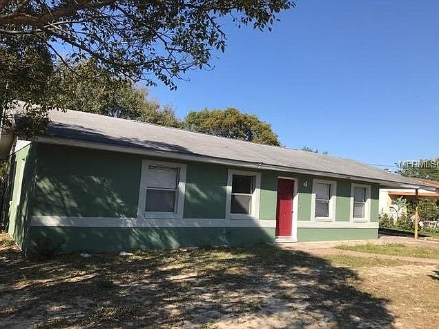 2nd image of 1608 Robinson Dr