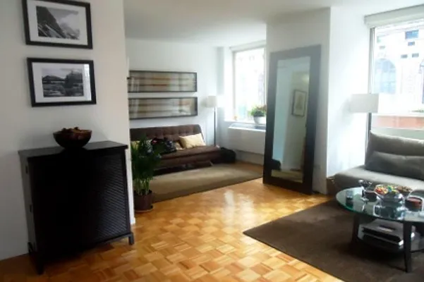 Rented by Corcoran | media 35