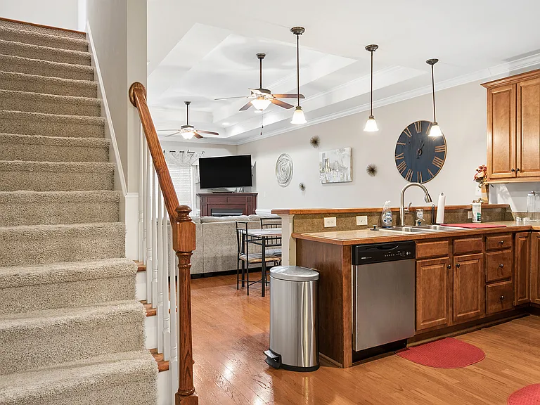 2517 Brookville Dr #A — Photo 12