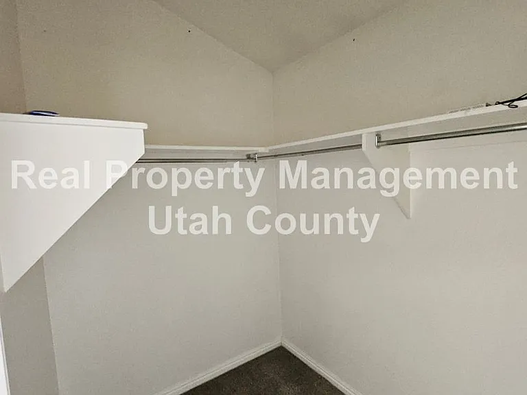 491 N 1235 W — Photo 13