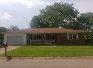 1502 Hull Valley Dr, Waynesville, MO 65583