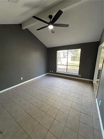 112 Yorkshire Dr — Photo 7