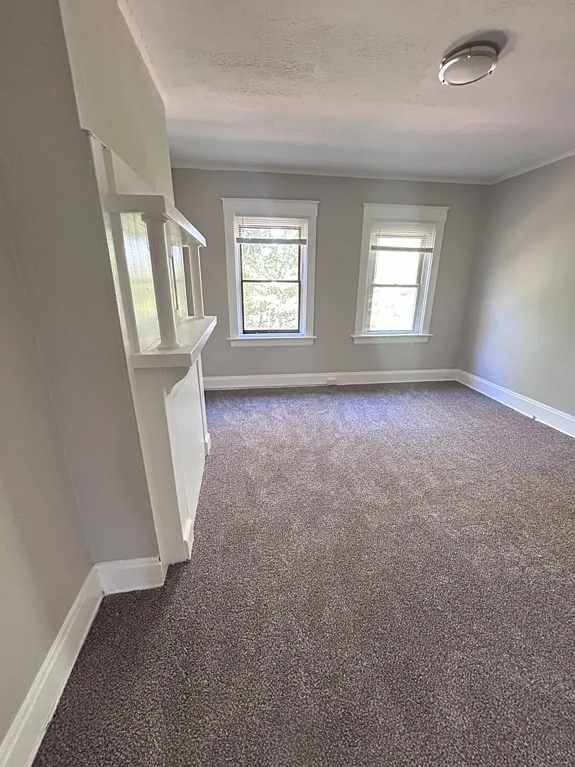 Wayne TownHouse — Photo 3