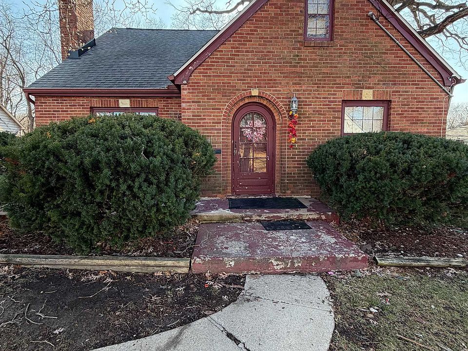 1st image of 1018 W Groveland Ave