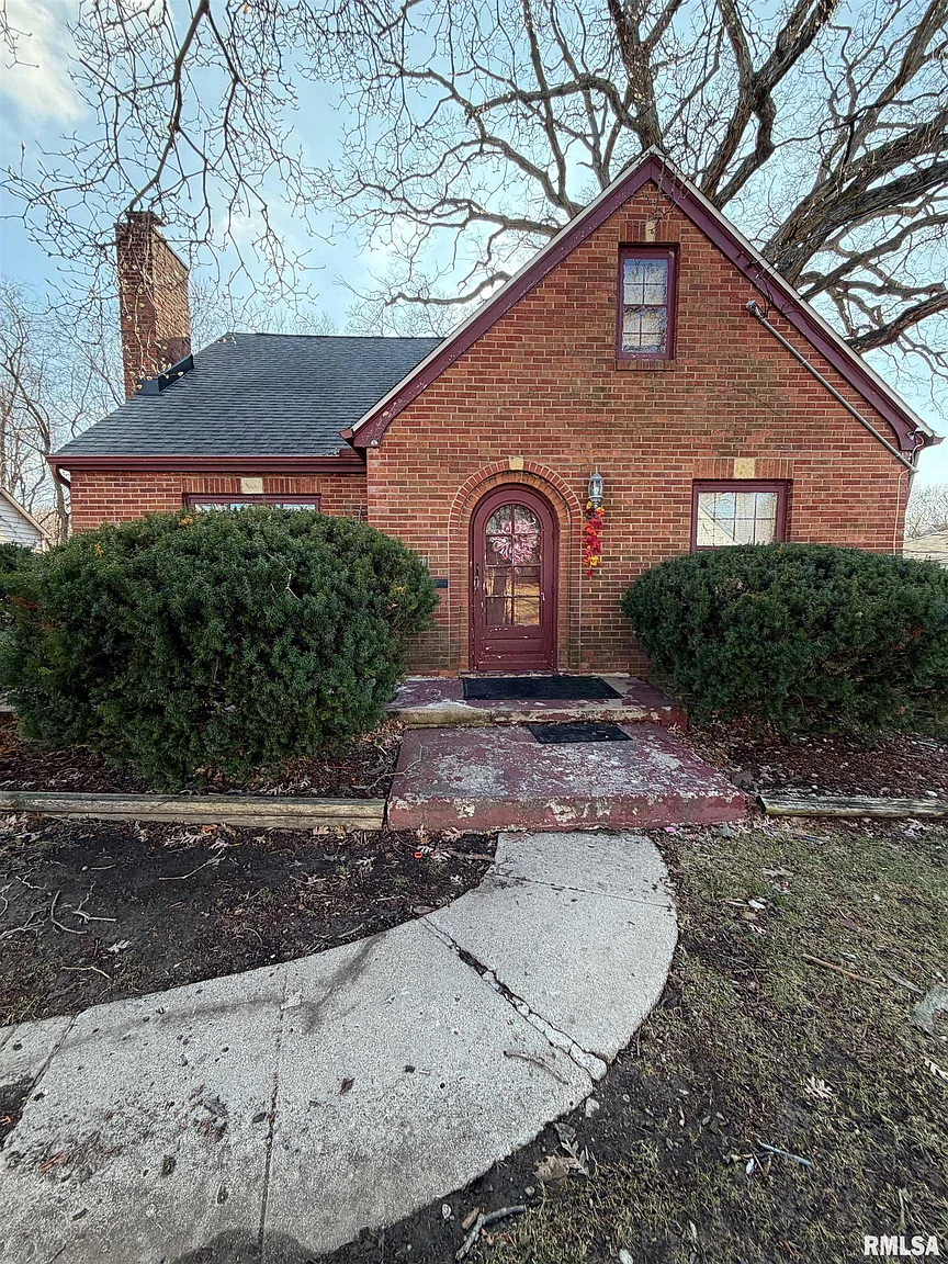 1018 W Groveland Ave photo 1