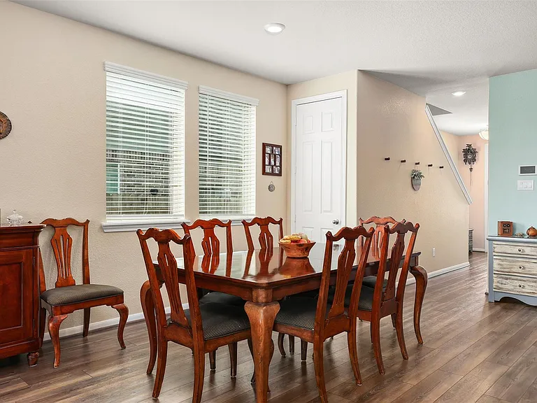 2108 Sweet Bay Dr — Photo 4